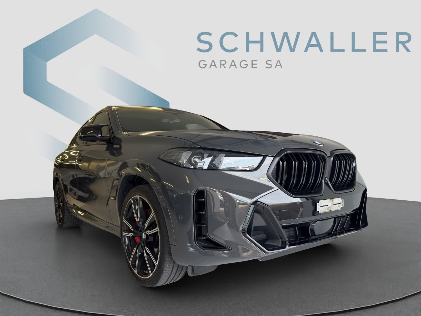 BMW X6 M60i